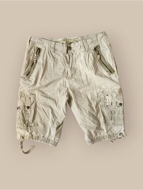 Division e Y2K Men's Cargo Shorts in Beige